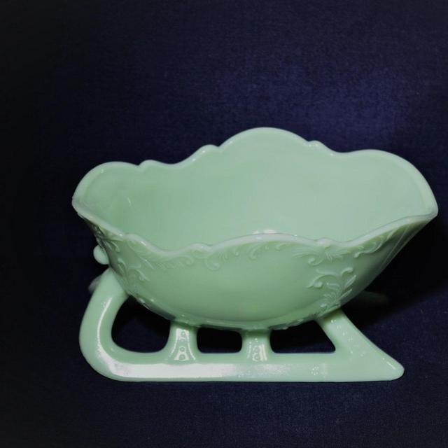 Jadeite Sleigh by Mosser Glass 9 1/4"...