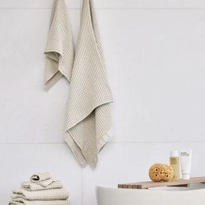 Supima® Waffle Bath Sheet in color "OATMEAL" | Onsen®