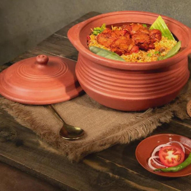 Handmade Earthen Clay Cooking Pot: Authentic Indian Cuisine (1.5 or 3.5 Liters)