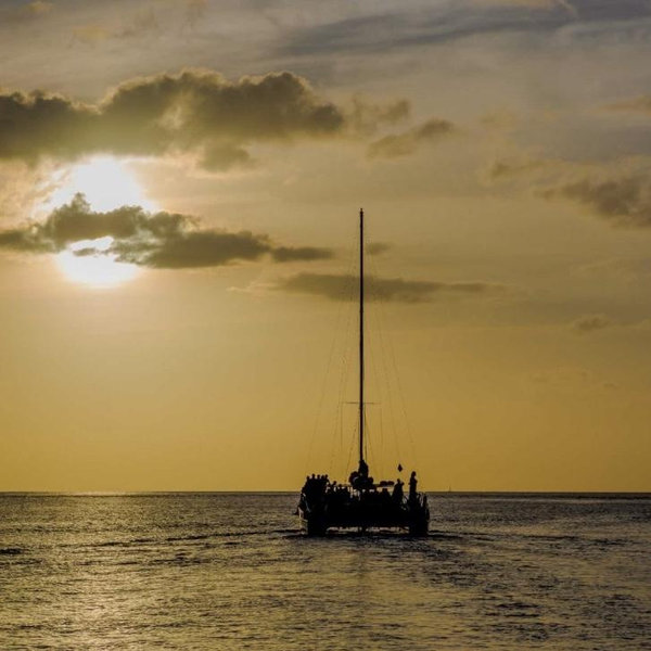 Lover’s Rock Sunset Sailing Cruise