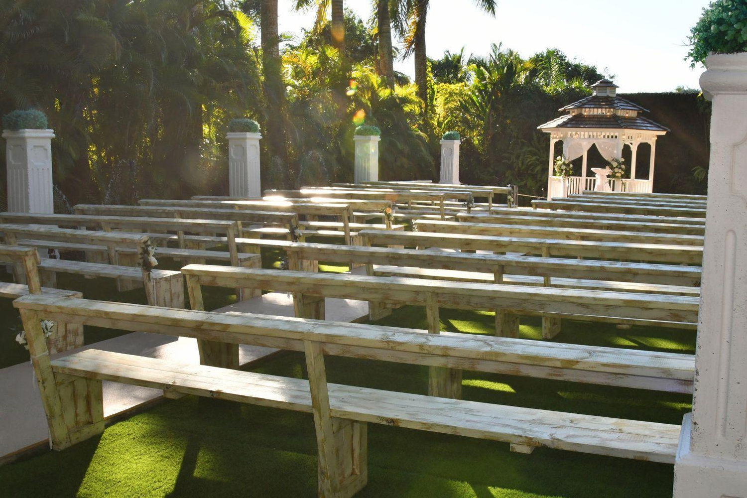 The Wedding Website of Taylor Tracey and Michelle Carney