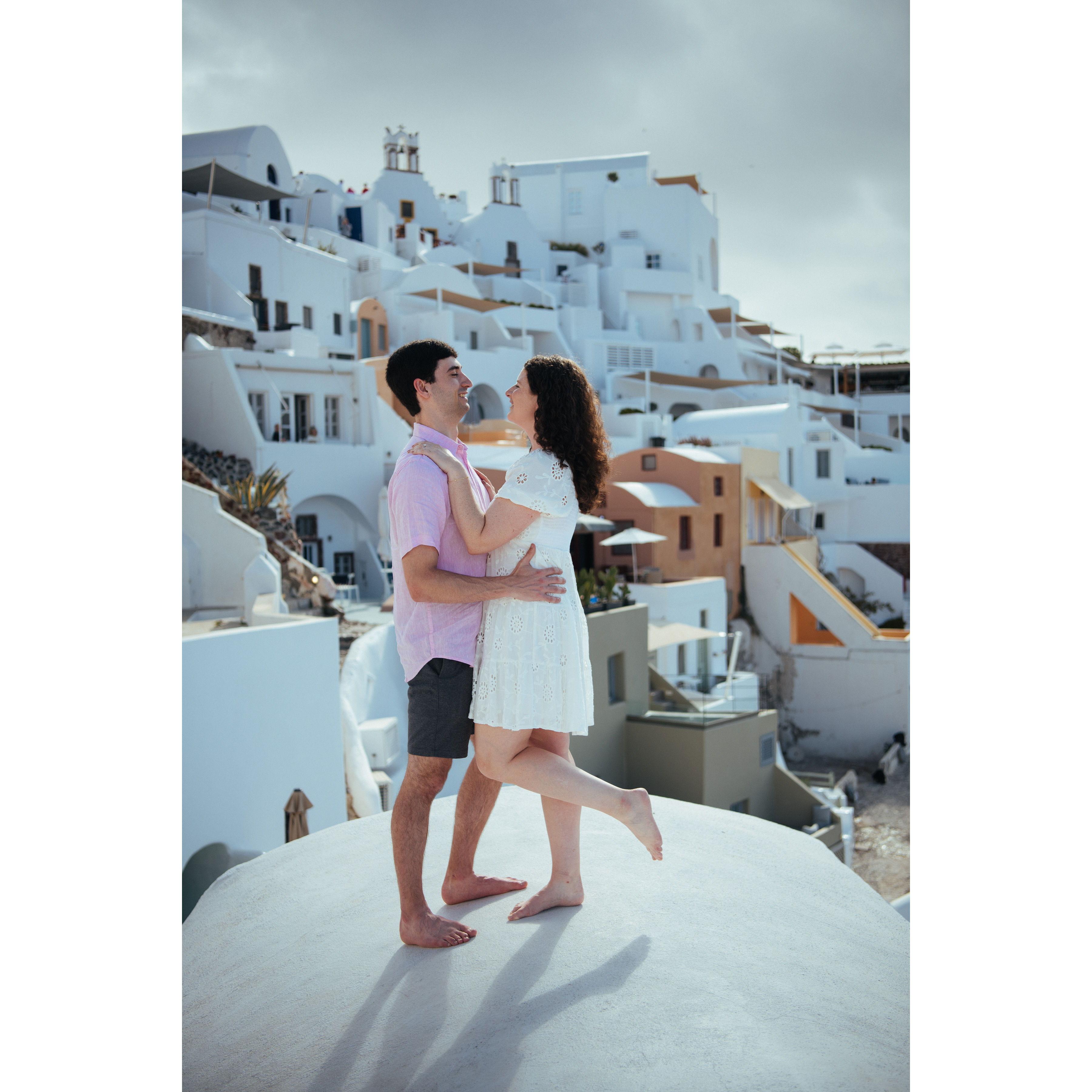 Engagement photos in Santorini! May 2024