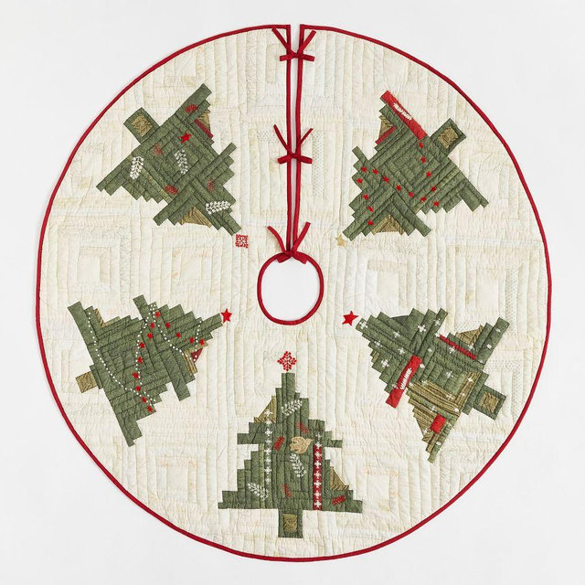 Arden Tree Quilted Treeskirt