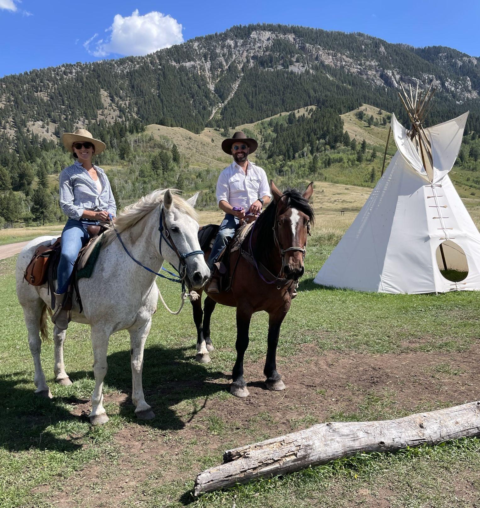 The Wedding Website of Kimberly Smith and Elliott Paull