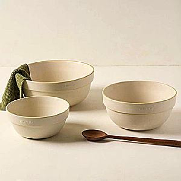 Set of Vintage-Inspired Mixing Bowls