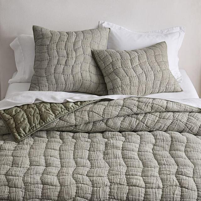 Loden Cloud Handcrafted Linen/Cotton Quilt, Full/Queen