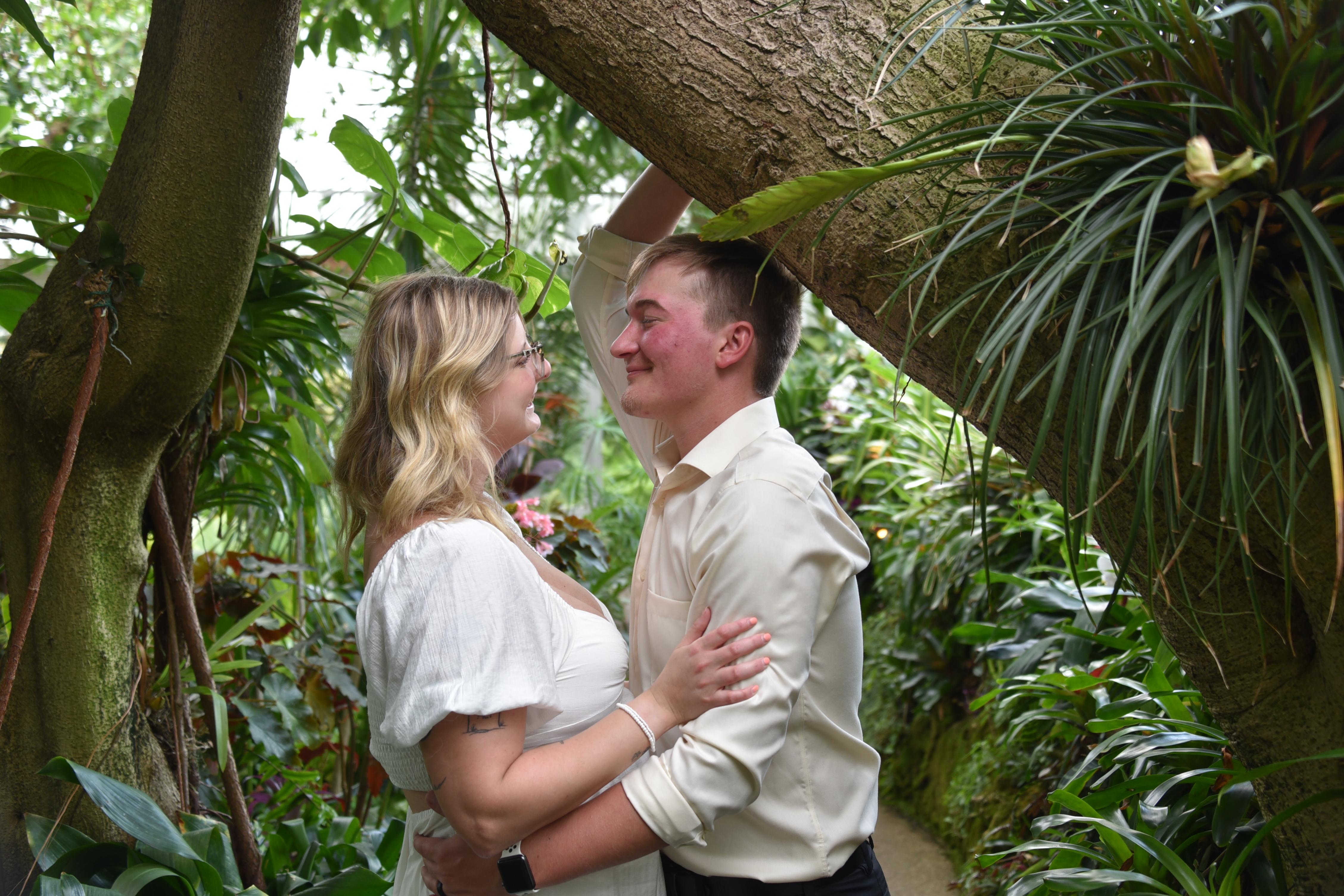 The Wedding Website of Layla Welsch and Evan Smith