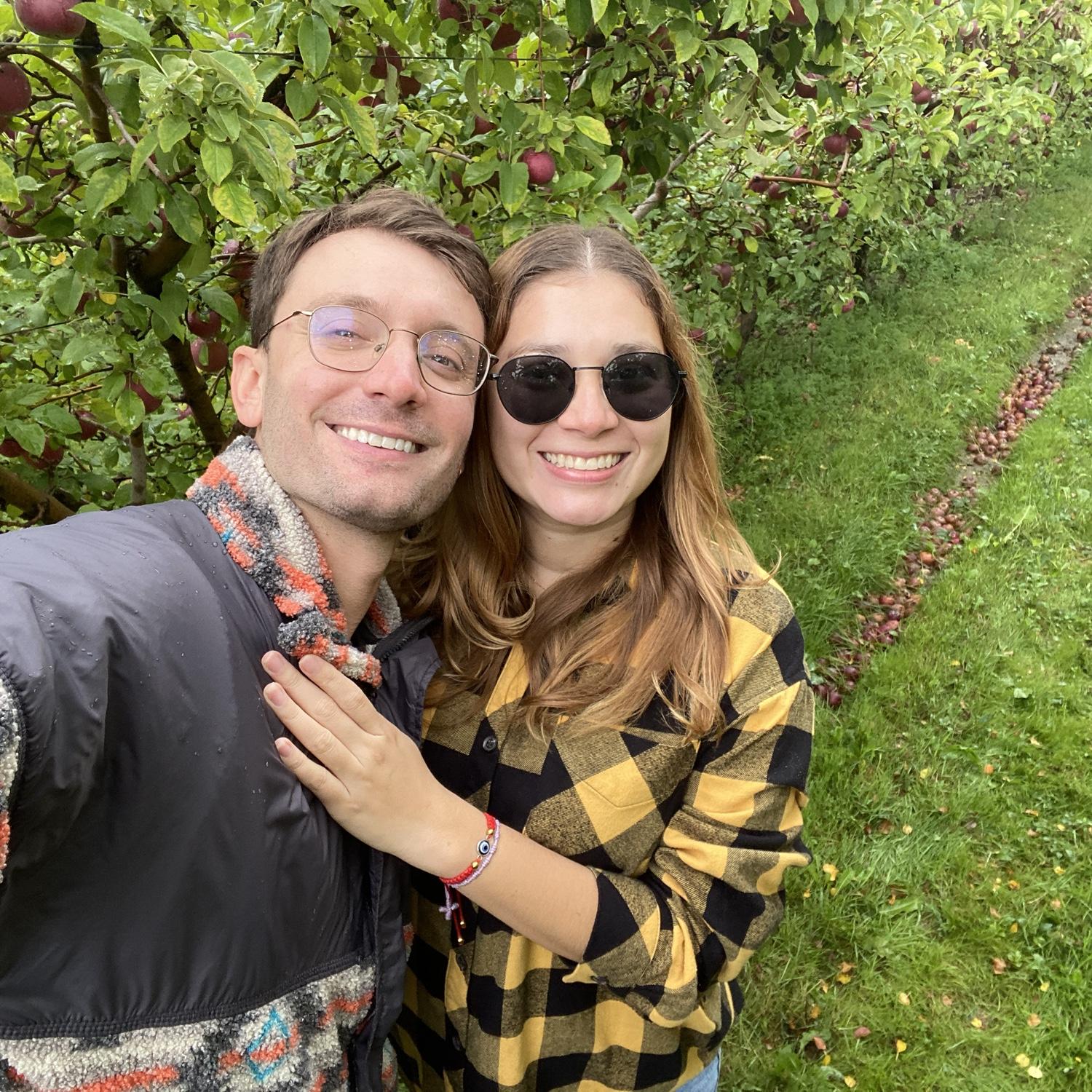 October 7, 2023
Apple picking.