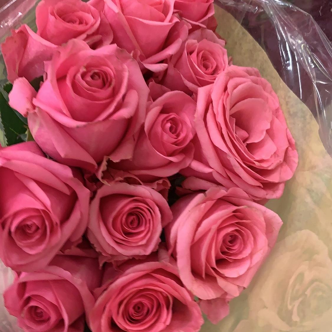 Always gets me random flowers including random plants from the streets 😅