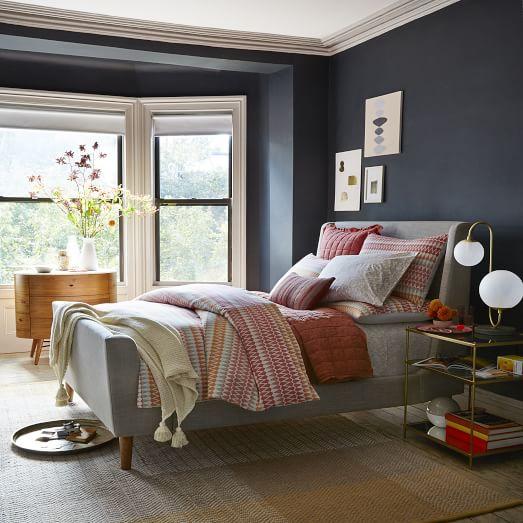 Upholstered Sleigh Bed - Linen Weave