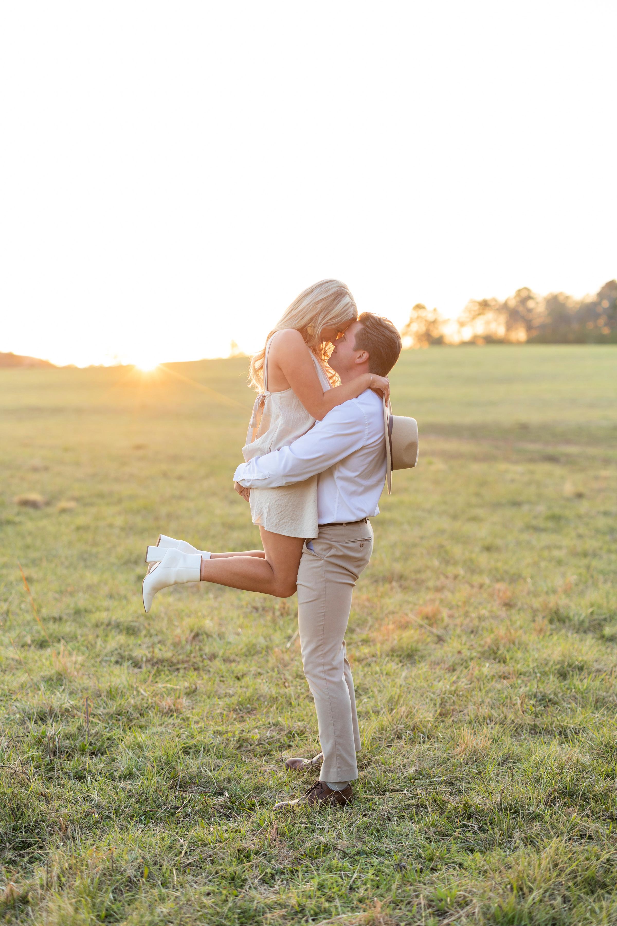 The Wedding Website of Matthew Victor and Hallie Howell