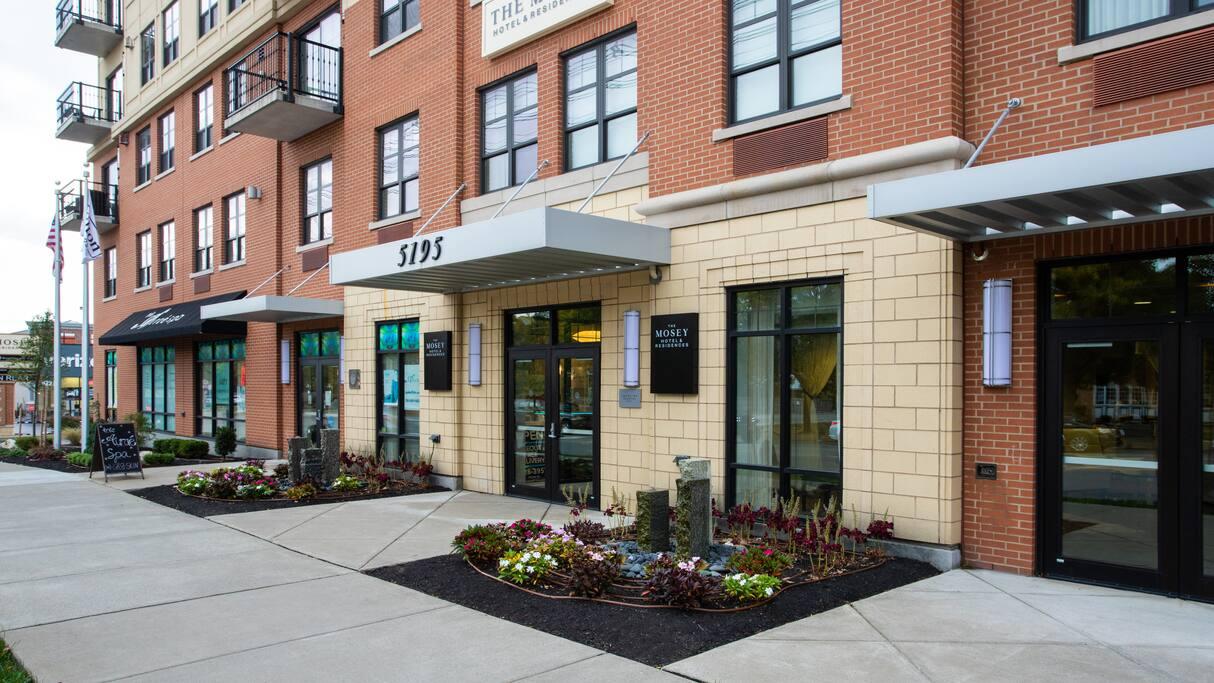 The Wedding Website of Erin Soucise and Sean Nowak