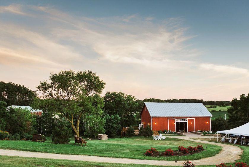The Wedding Website of Nathan Pelc and Carly Kimberley