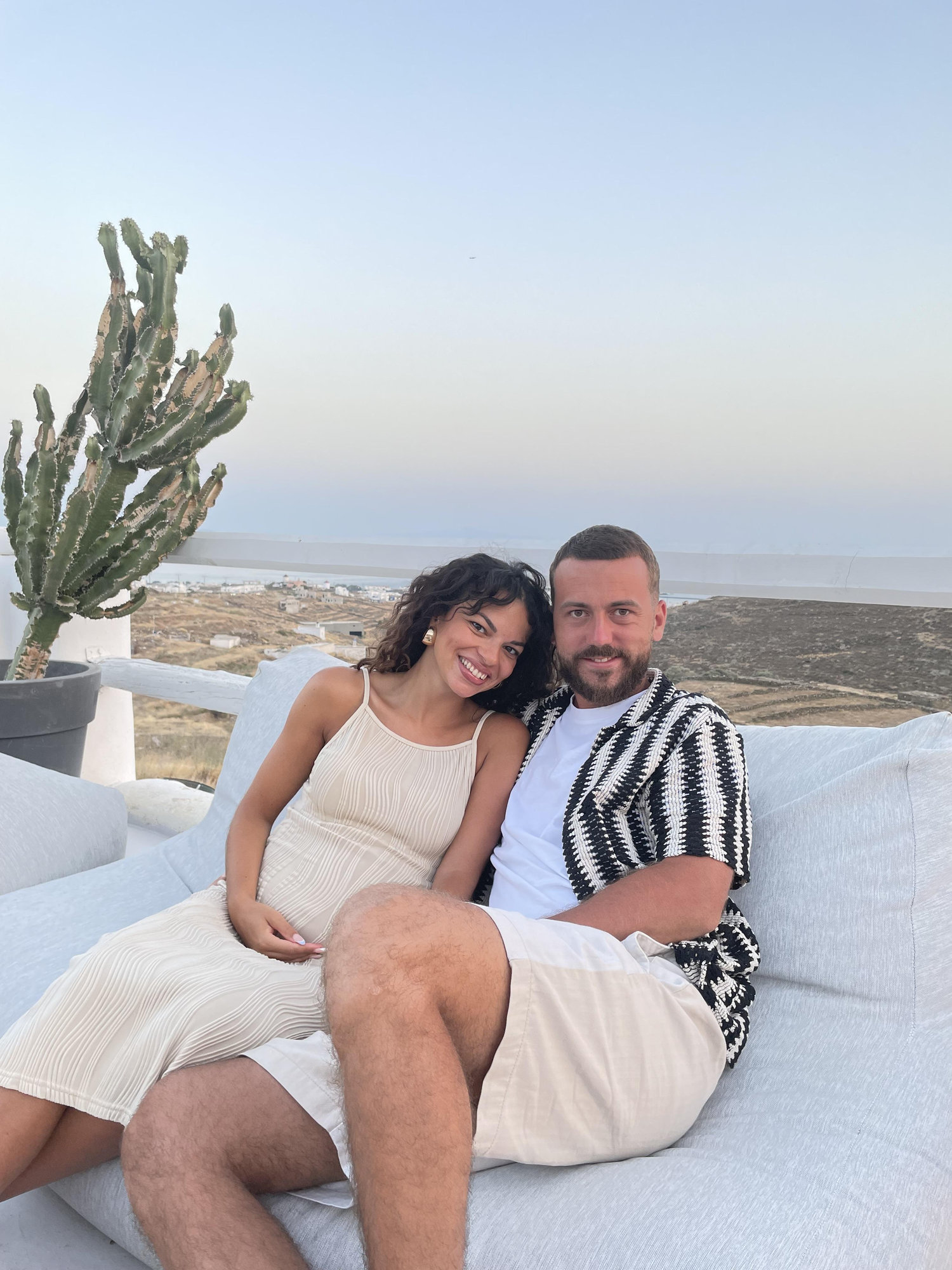 The Wedding Website of Sarah Anachad and Théo Roere