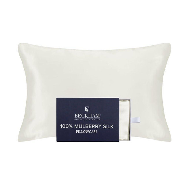 Beckham Hotel Collection Silk Pillow Case with Zipper, 100% Mulberry Silk Pillowcase for Hair & Skin, 22 Momme 6A Grade, Oeko-TEX Certified, 1PC, Queen, Ivory