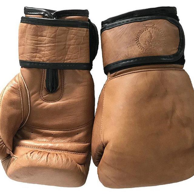 MVP Deluxe Boxing Gloves (Strap Up)