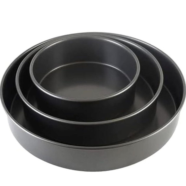 Chicago Metallic Professional 3-Piece Round Cake Pan Set of 6, 8, 10 inch Premium Nonstick Bakeware, Heavy-Weight Carbon Steel for Even Baking, Perfect for Layer Cakes