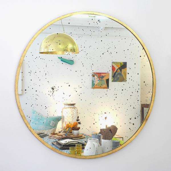 Kira Mirror