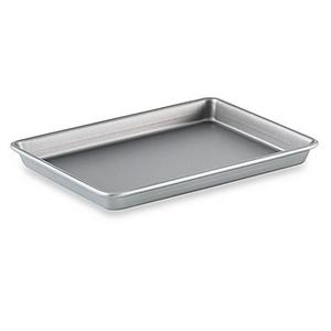 Calphalon® Nonstick 9-Inch x 13-Inch Brownie Pan