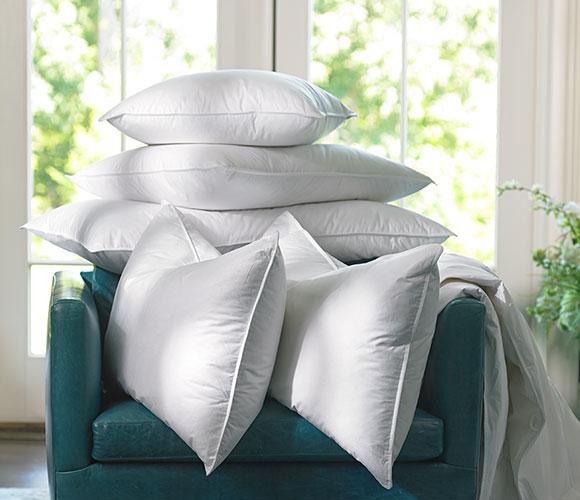 The Ritz-Carlton Pillow - KING