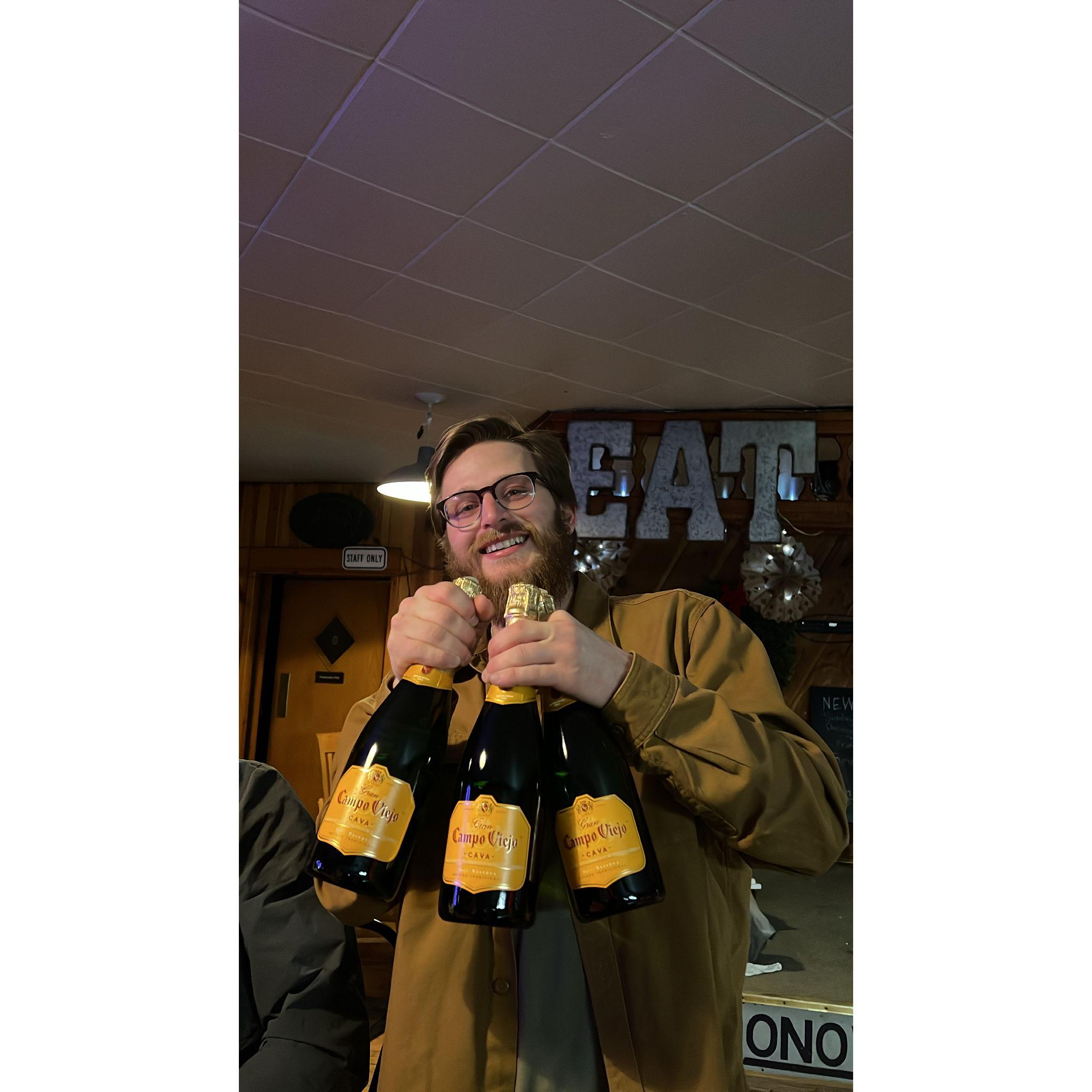 New Years at Donovan's, 2021