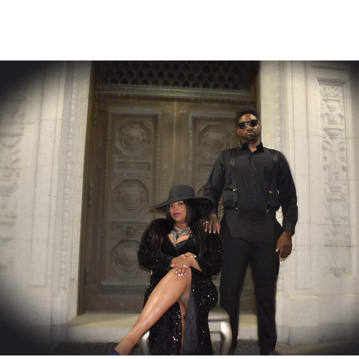 King E , Queen A