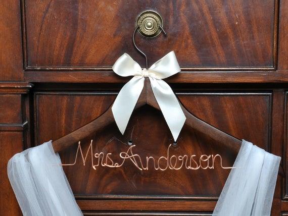 Personalized Wedding dress hanger, Bride hanger,Mrs hanger, Bridal Shower Gift,Personalized Bride Hanger,Personalized Custom Wedding Hanger,