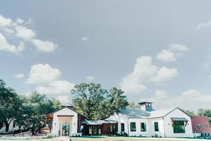 The Wedding Website of Jenna Adams and Taylor Tracy
