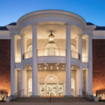 Plaza Frontenac Mall