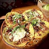 Tacos Las Guacamayas
