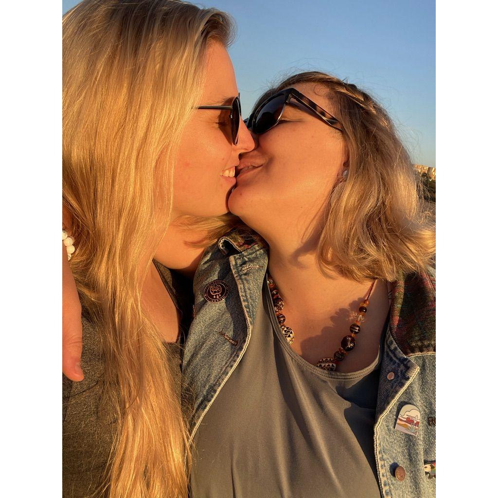 Golden hour kiss in San Diego