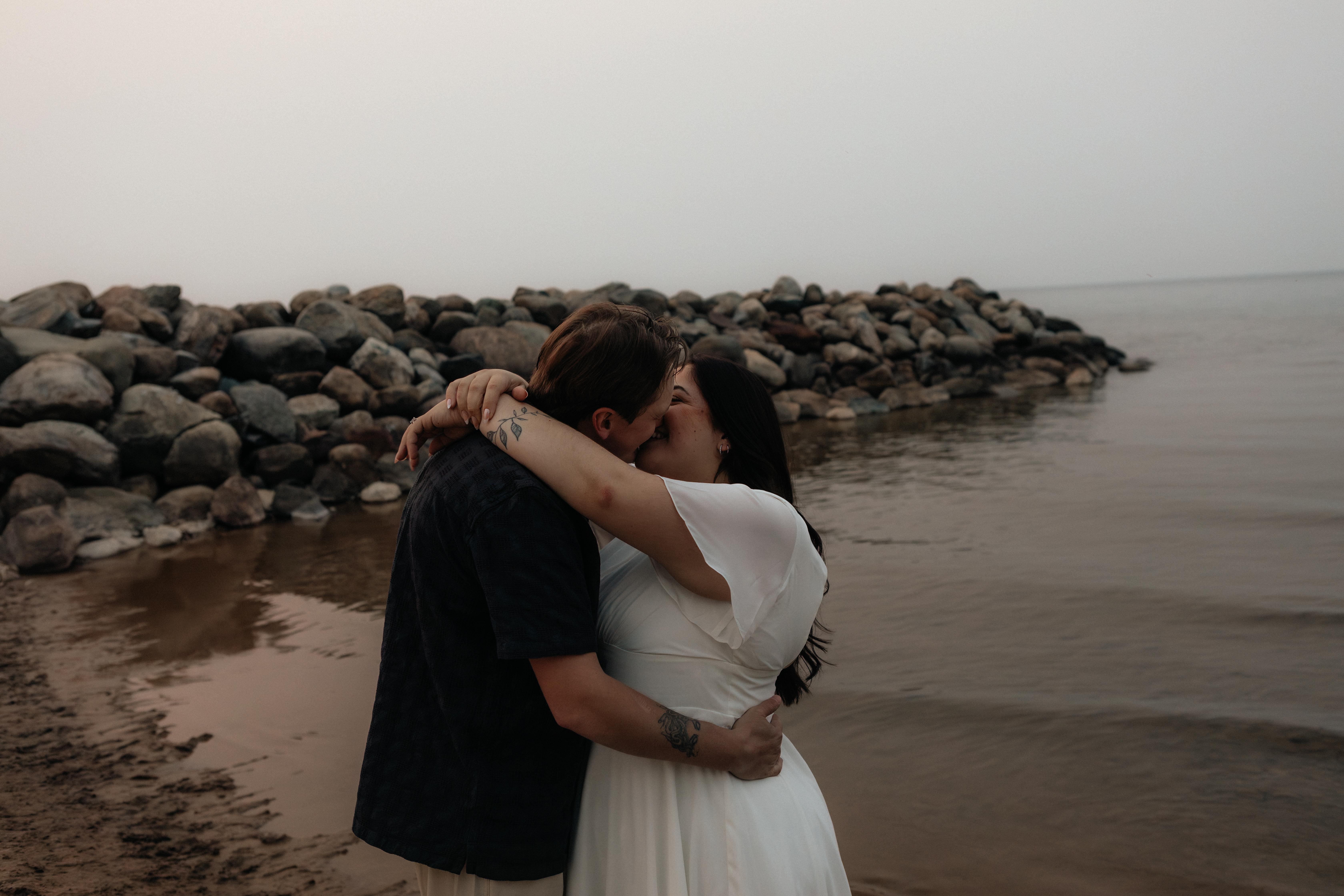 The Wedding Website of Meghan Robinson and Devin Hume