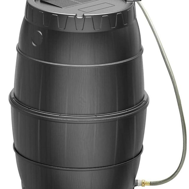 SQUEEZE master 50 Gallon Rainwater Collection Barrel Without Stand-BPA Free Home Rain Catcher with Water Diverter, Outlet Hose-Flatback Designed Water Storage Collection Barrel for Gardens and Plants
