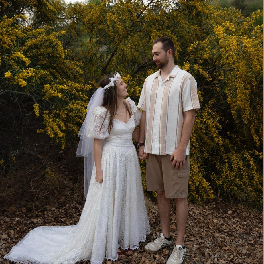 Makenna is wearing her mom's 1987 wedding gown and veil! We took these pictures just down the street from our home which also happens to have been built in 1987.