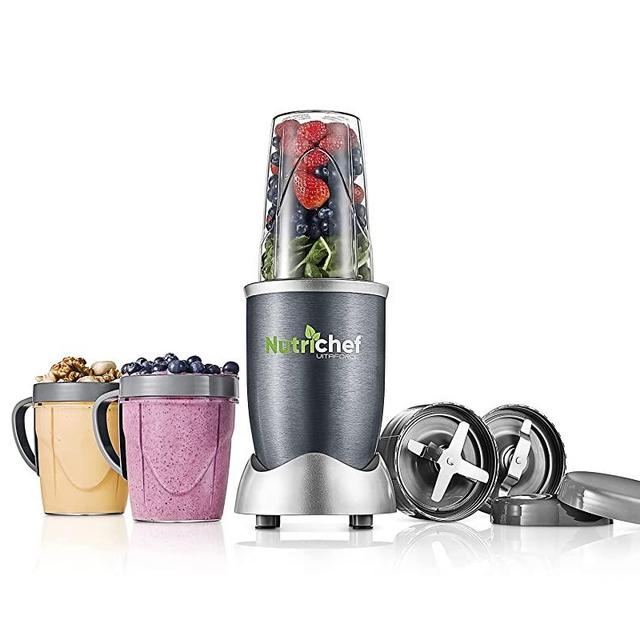 Personal Electric Single Serve Blender - 600W Professional Kitchen Countertop Mini Blender for Shakes and Smoothies w/ Pulse Blend, Convenient Lid Cover, Portable 10 & 20 Oz Cups - NutriChef NCBL60