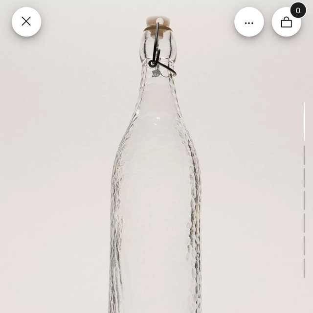 BOTTLE WITH CERAMIC STOPPER