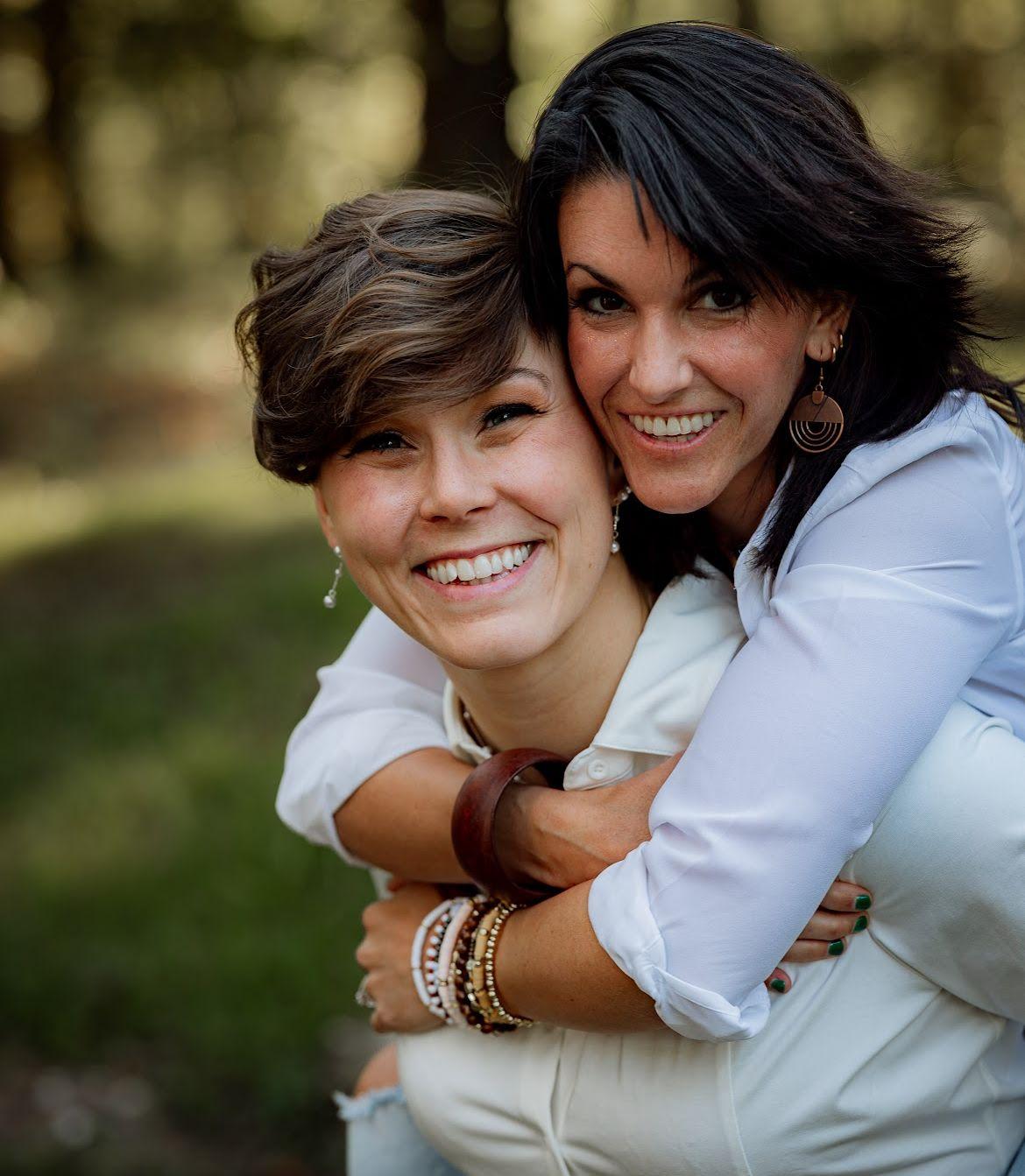 The Wedding Website of Jessica Honey and Hannah Scott