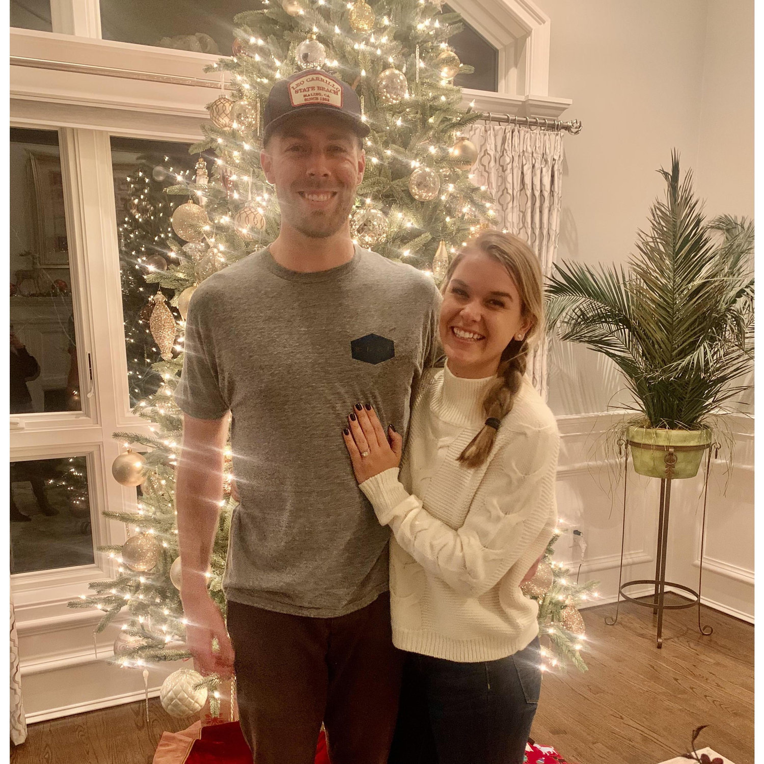 A picture of many firsts....
- Melissa & Kevins first Christmas together (as an engaged couple!!)
- Melissas first Christmas in Cromwell, CT.
Connecticut, 2020.