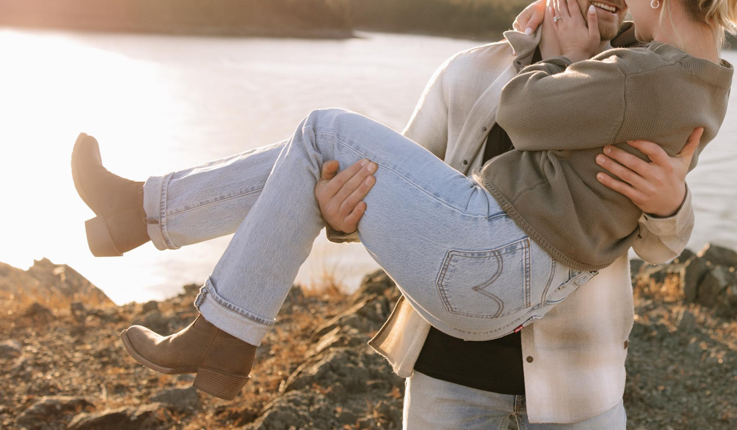The Wedding Website of Allison Hodgman and Hunter Wienhoff