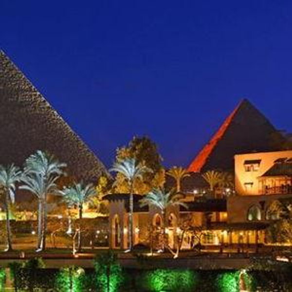Honeymoon Resort