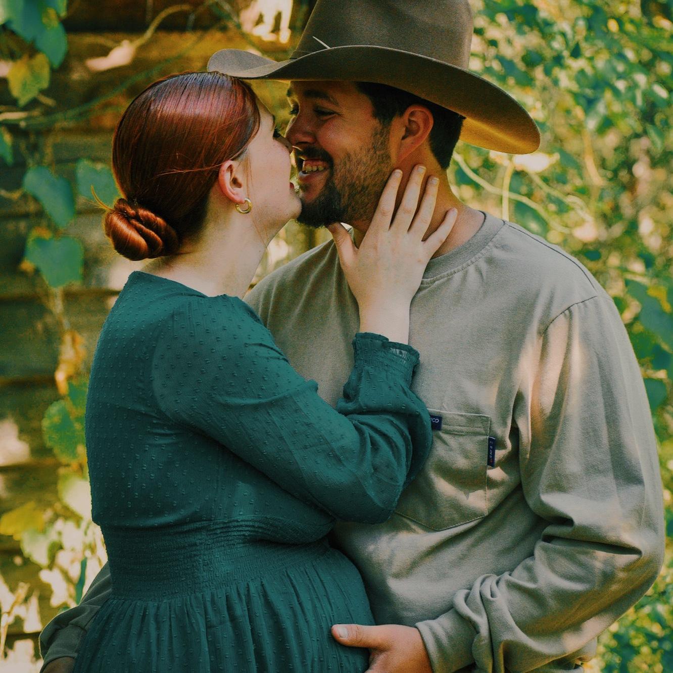 Maternity/3 year anniversary pictures