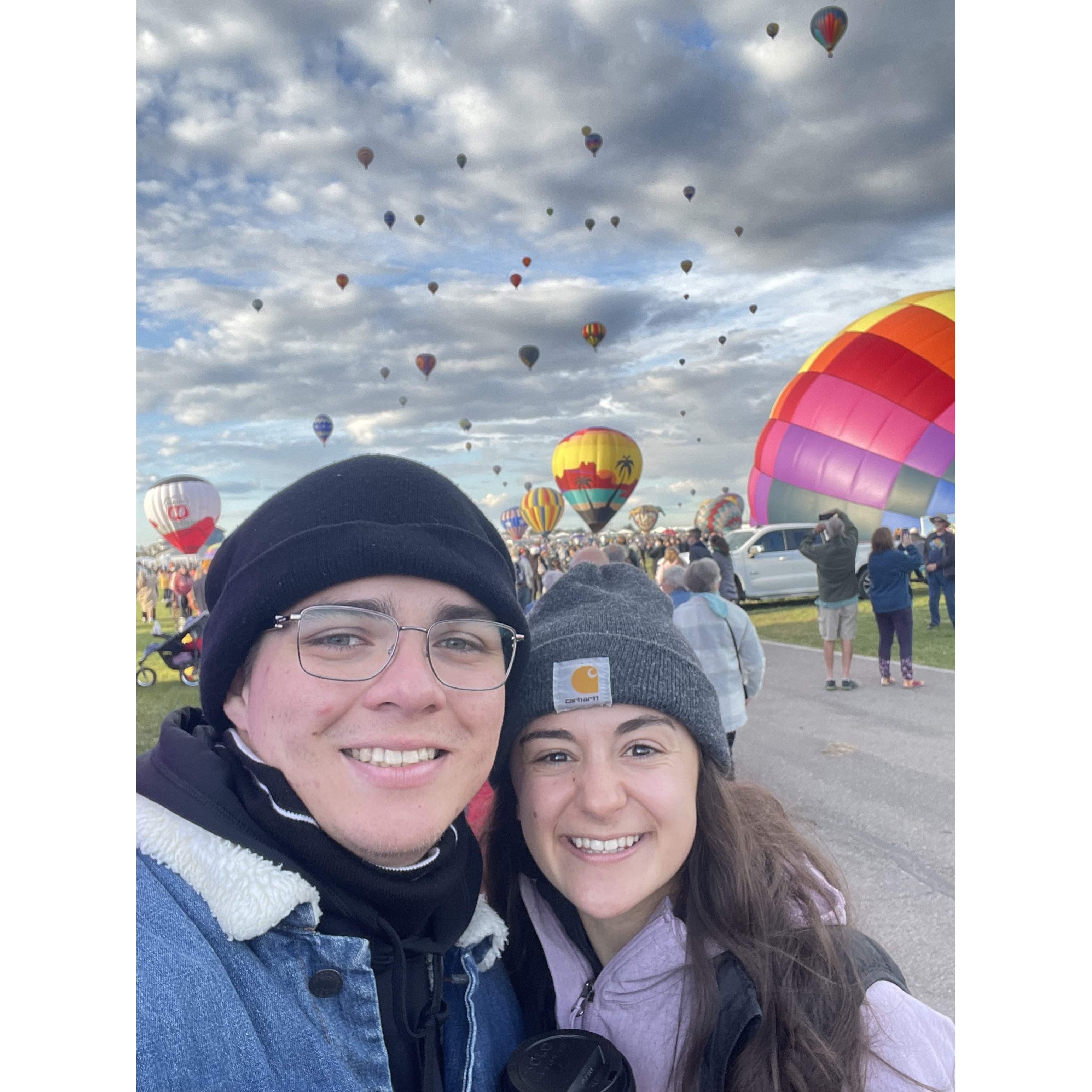 Balloon Fiesta 2021! Amelia loves waking up early to see the mass ascension, Brian loves a Blakes burrito at 5:45am :)