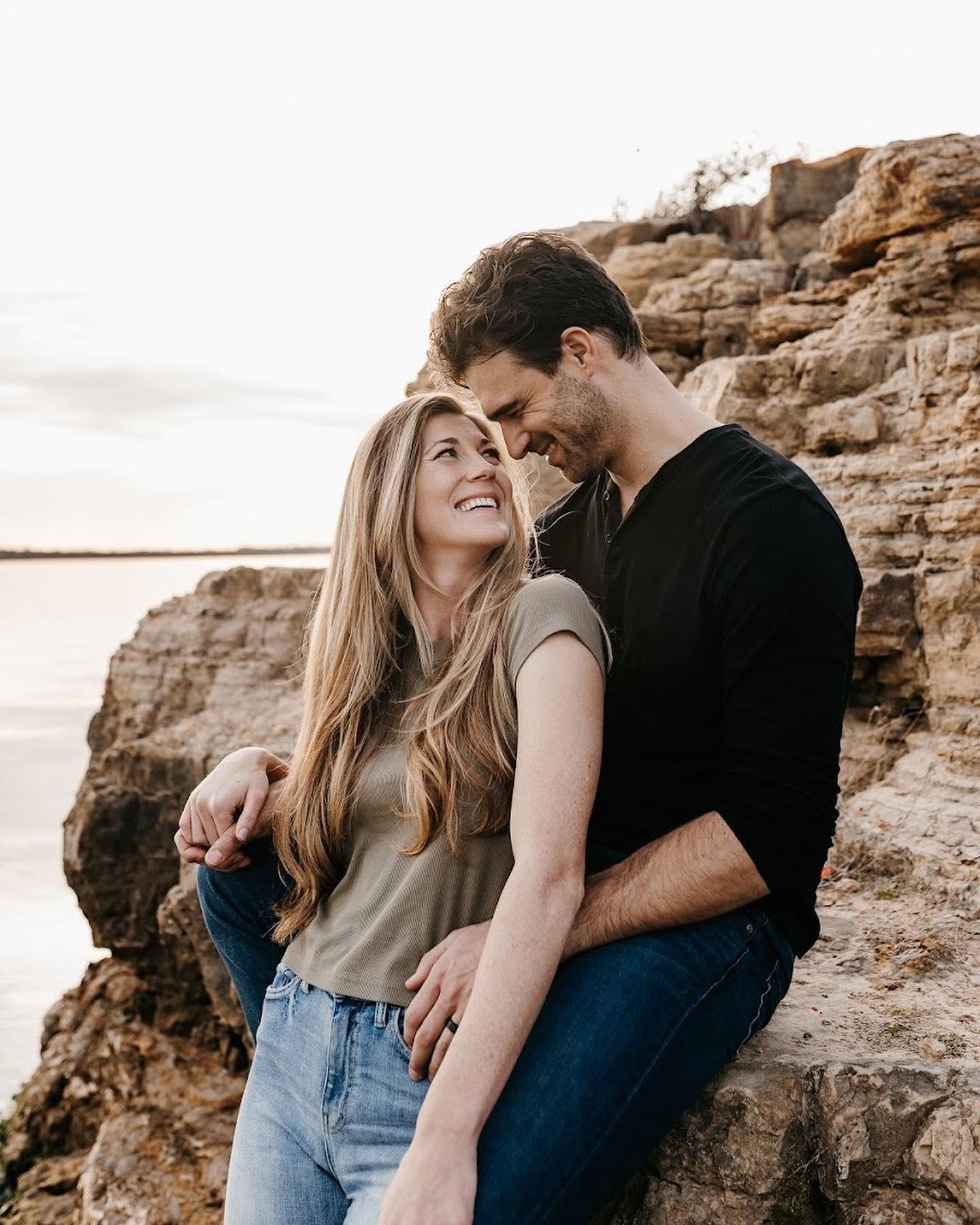 The Wedding Website of Rani Smith and Jonathan Hippensteel