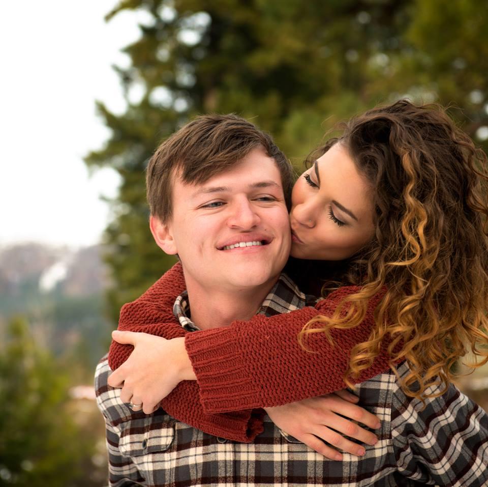 The Wedding Website of Vanessa Stewart and Alex Knox