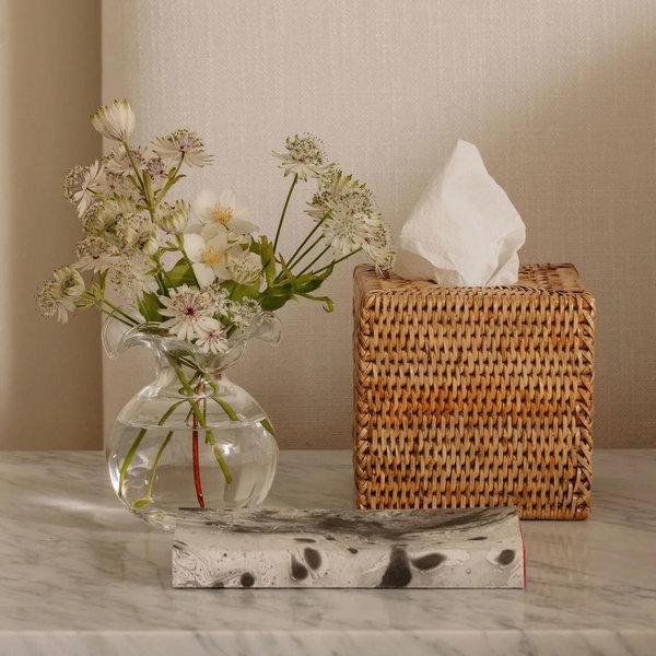 Square Rattan Tissue Box Cover (Color: Natural)