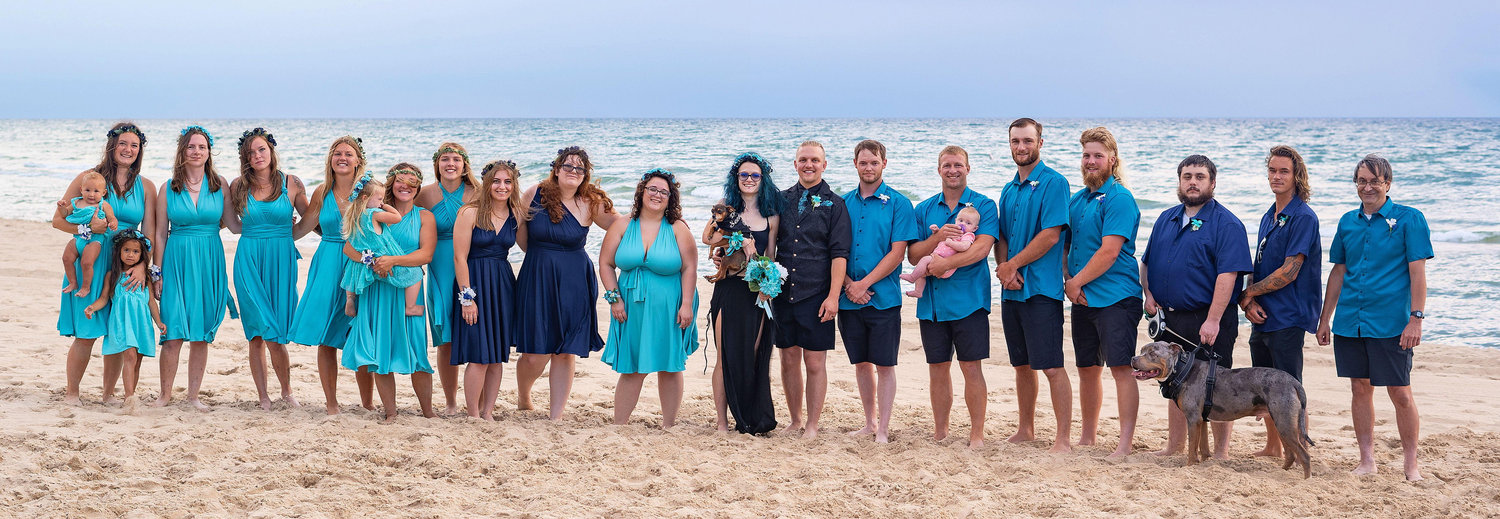 The Wedding Website of McKala Vosters and Dalton Feldpausch