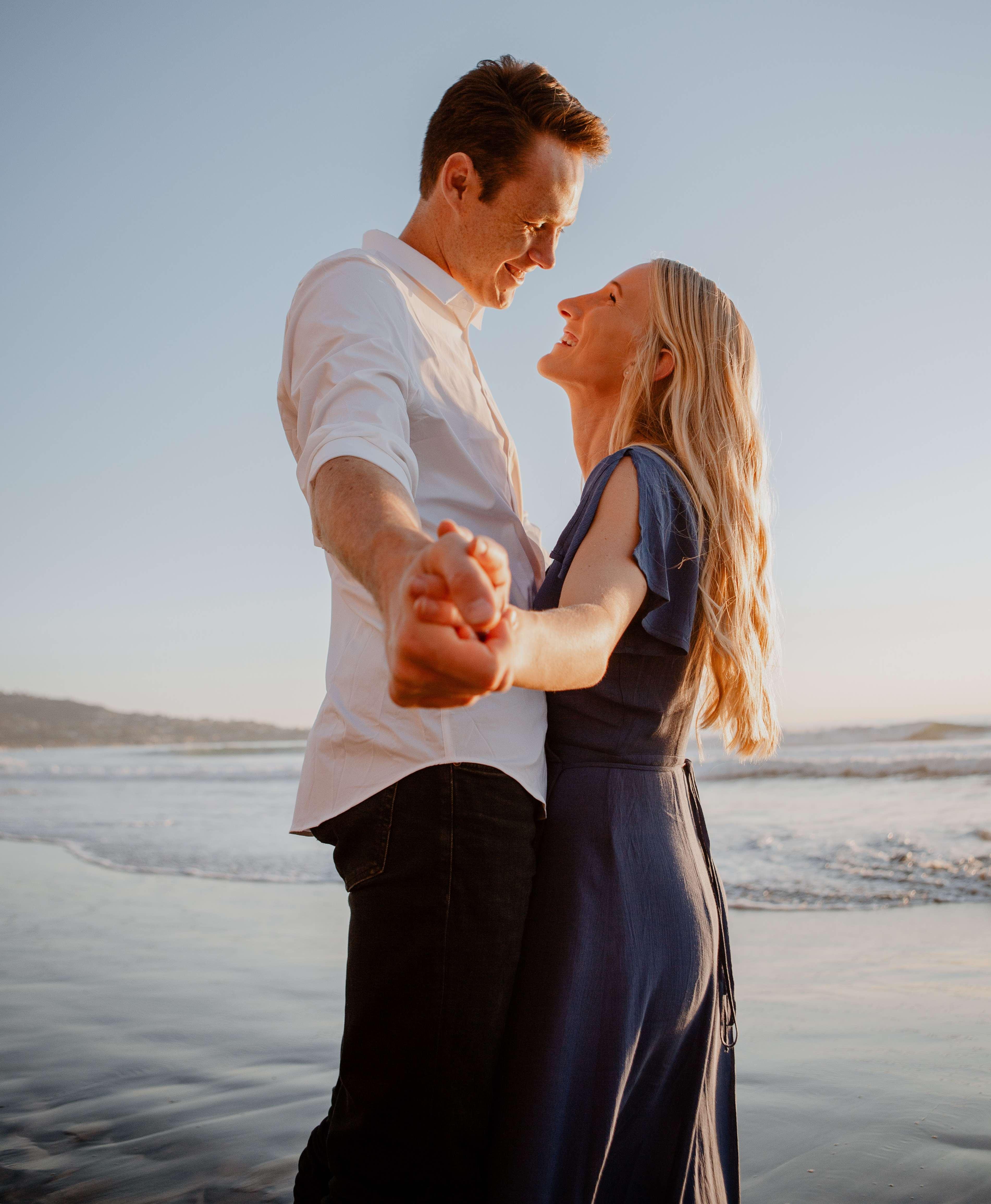 The Wedding Website of Nicole Finegan and Brett Ambrose