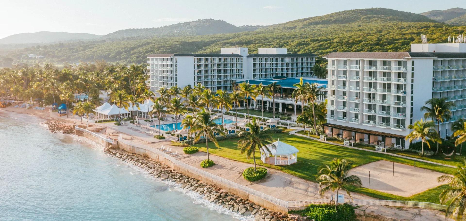 The Wedding Website of Chante Hill and José Santiago