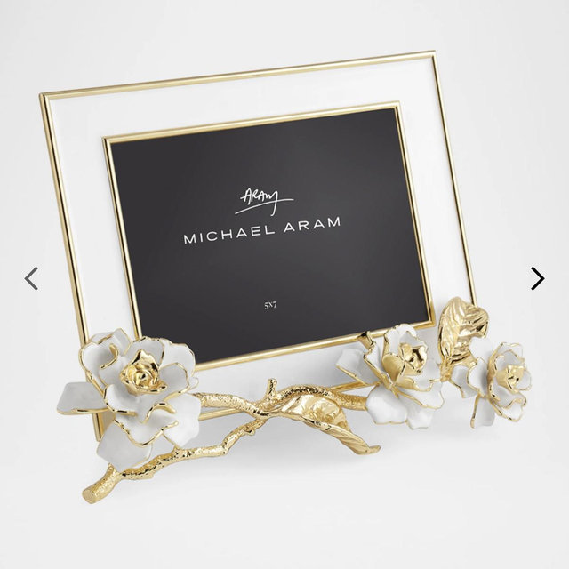 Gardenia Easel Picture Frame, 5" x 7"