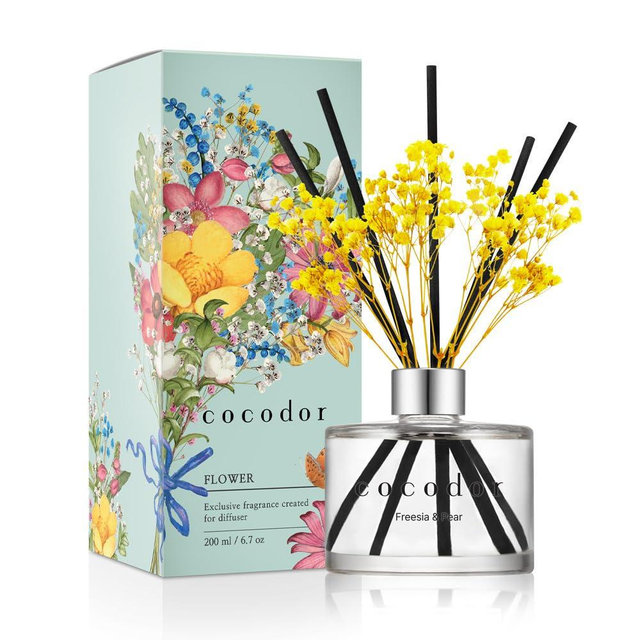 COCODOR Preserved Flower Reed Diffuser/Freesia&Pear/6.7oz/1Pack / Home Fragrance Scent Essential Oil Stick Diffuser for Bedroom Bathroom Home Décor